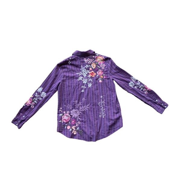Johnny Was Brittany Patch Pocket Shirt in Muted Purple Stripe Size Small - Picture 3 of 13